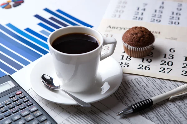Zakelijke Stilleven en kopje koffie — Stockfoto
