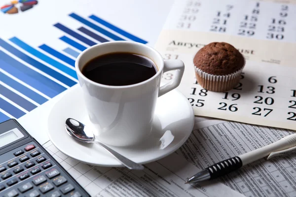 Affaires nature morte et tasse de café — Photo