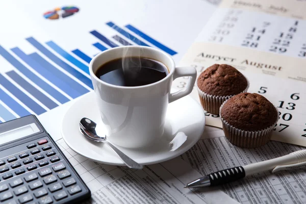 Business still life e tazza di caffè — Foto Stock