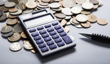 Hesap makinesi ile Rus ruble avuç