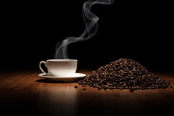 Vida útil do peitoril de café com xícara de café — Fotografia de Stock