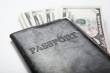 yurt dışında para ile seyahat