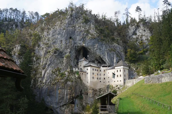 Castelo de Postojna, Eslovénia — Fotografia de Stock