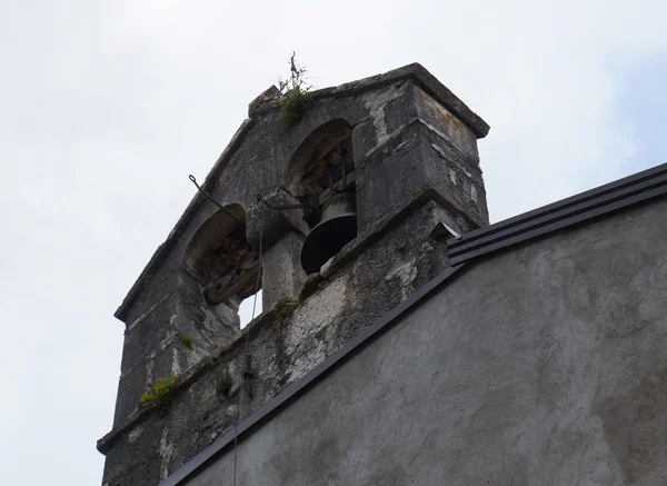 Belltower da igreja — Fotografia de Stock