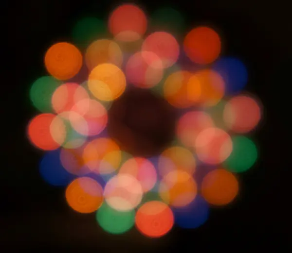 Luci festive multicolori sfocate, effetto bokeh — Foto Stock