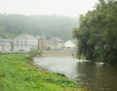 Sisli soğuk sabah Comblain-au-Pont otelleri