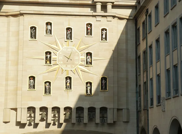 O Relógio dos Cidadãos em Bruxelas, Bélgica — Fotografia de Stock