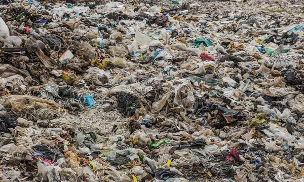 Pile of domestic garbage in landfill — Stock Photo, Image