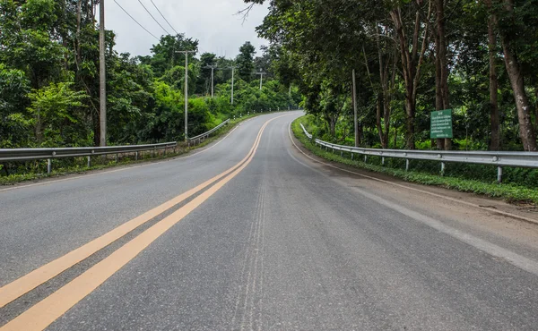 Curvy road sign — Stockfoto