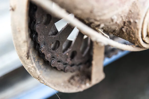 The chain on a bicycle old. — Stock Photo, Image