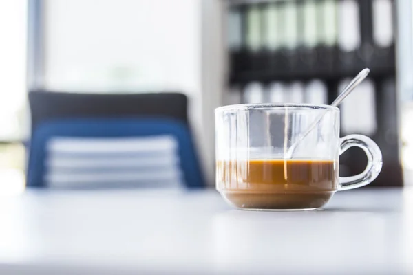Kaffeetassen-Büro — Stockfoto
