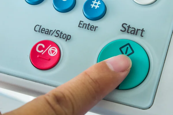 Büro hayatı, Faks, Fotokopi makinesini Başlat düğmesine basarak elle 