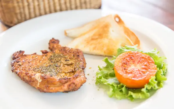 Fried pork chop, mashed potato — Stock Photo, Image