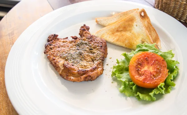 Fried pork chop, mashed potato — Stock Photo, Image