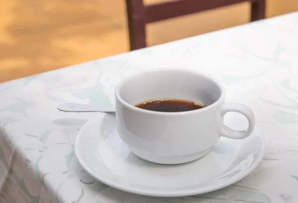 Xícara de café na cafeteria — Fotografia de Stock