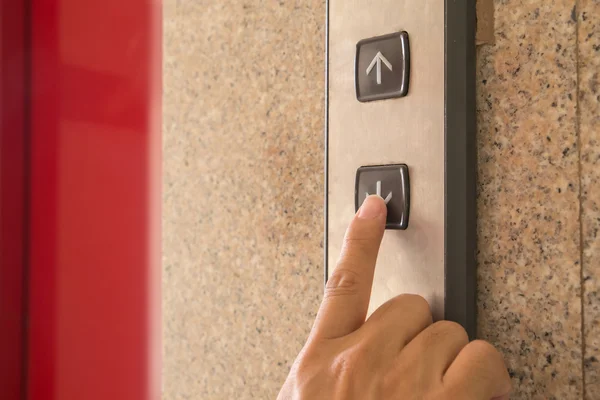 Személyszállító lift mechanizmus és a vezérlő gombok Hotel — Stock Fotó
