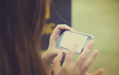 kadın el akıllı telefon kullanma