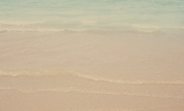 바다 바다에 리플 물 파도입니다. 빈티지 필터. — 스톡 사진