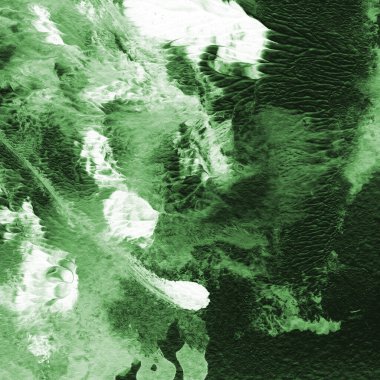 Beyaz kağıt arka planda renkli mürekkep ve suluboya doku. Gradyan boya darbeleri ve kalsiyum kaybı etkisi. El boyaması gouache soyut görüntü. Tuvali dağıt..