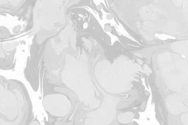 Gümüş mermer arka planda boya sıçramış desen