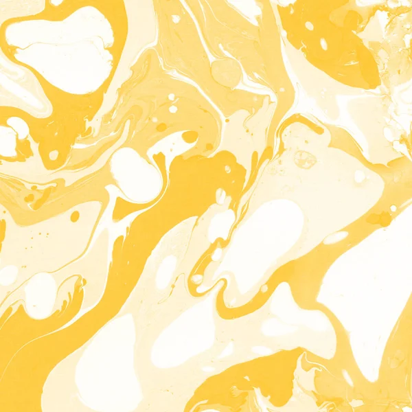 Sarı mermer arkaplan boya sıçrama deseni ile