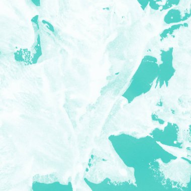 Beyaz kağıt arka planda renkli mürekkep ve suluboya doku. Gradyan boya darbeleri ve kalsiyum kaybı etkisi. El boyaması gouache soyut görüntü. Tuvali dağıt..