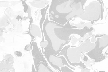 Gümüş mermer arka planda boya sıçramış desen