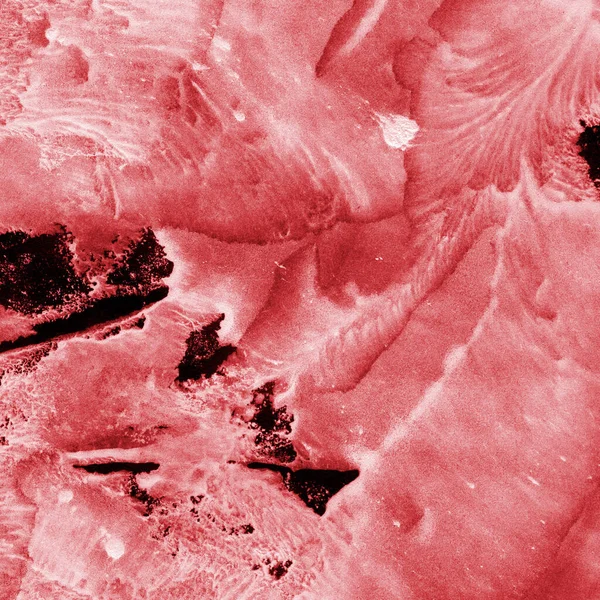 Beyaz kağıt arka planda renkli mürekkep ve suluboya doku. Gradyan boya darbeleri ve kalsiyum kaybı etkisi. El boyaması gouache soyut görüntü. Tuvali dağıt..