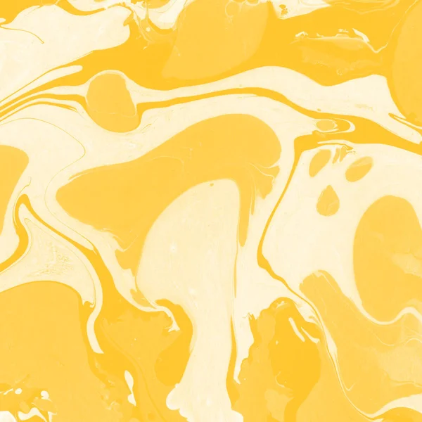 Sarı mermer arkaplan boya sıçrama deseni ile