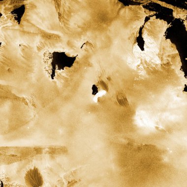 Beyaz kağıt arka planda renkli mürekkep ve suluboya doku. Gradyan boya darbeleri ve kalsiyum kaybı etkisi. El boyaması gouache soyut görüntü. Tuvali dağıt..