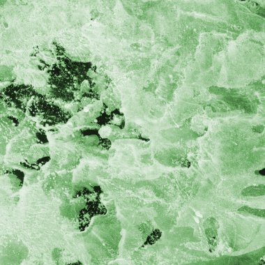 Beyaz kağıt arka planda renkli mürekkep ve suluboya doku. Gradyan boya darbeleri ve kalsiyum kaybı etkisi. El boyaması gouache soyut görüntü. Tuvali dağıt..