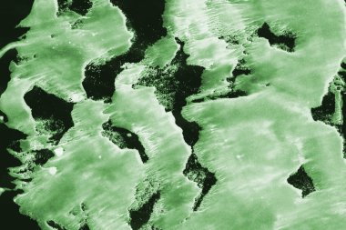 Beyaz kağıt arka planda renkli mürekkep ve suluboya doku. Gradyan boya darbeleri ve kalsiyum kaybı etkisi. El boyaması gouache soyut görüntü. Tuvali dağıt..