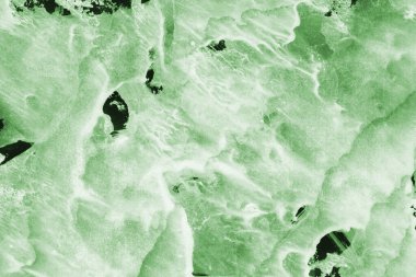 Beyaz kağıt arka planda renkli mürekkep ve suluboya doku. Gradyan boya darbeleri ve kalsiyum kaybı etkisi. El boyaması gouache soyut görüntü. Tuvali dağıt..