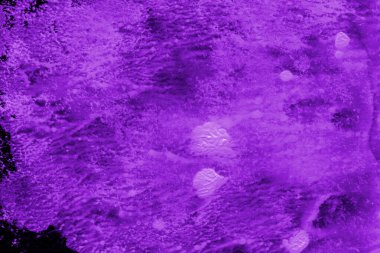 Beyaz kağıt arka planda renkli mürekkep ve suluboya doku. Gradyan boya darbeleri ve kalsiyum kaybı etkisi. El boyaması gouache soyut görüntü. Tuvali dağıt..