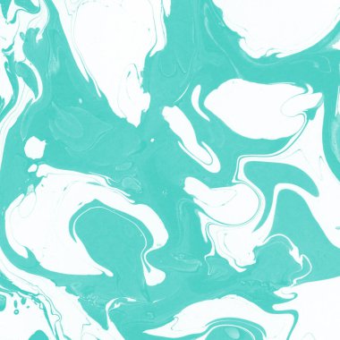 Beyaz suluboya arka planda renkli mermer mürekkep kağıdı dokusu. Kaotik soyut organik tasarım. Banyo bombası dalgaları.