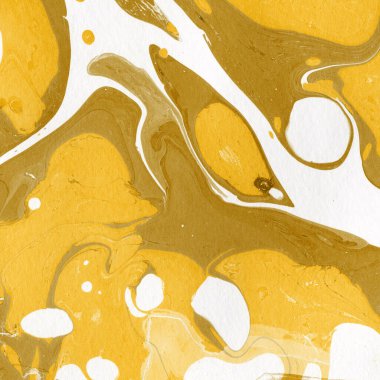 Beyaz suluboya arka planda renkli mermer mürekkep kağıdı dokusu. Kaotik soyut organik tasarım. Banyo bombası dalgaları.