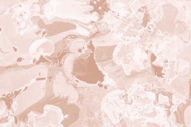 Beyaz suluboya arka planda renkli mermer mürekkep kağıdı dokusu. Kaotik soyut organik tasarım. Banyo bombası dalgaları.