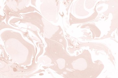 Beyaz suluboya arka planda renkli mermer mürekkep kağıdı dokusu. Kaotik soyut organik tasarım. Banyo bombası dalgaları.