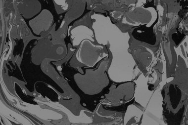 Beyaz suluboya arka planda renkli mermer mürekkep kağıdı dokusu. Kaotik soyut organik tasarım. Banyo bombası dalgaları.