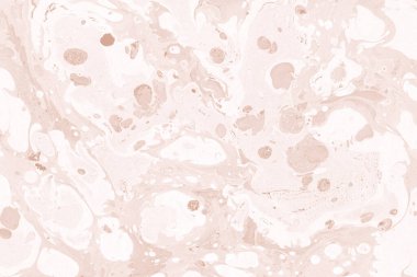 Beyaz suluboya arka planda renkli mermer mürekkep kağıdı dokusu. Kaotik soyut organik tasarım. Banyo bombası dalgaları.