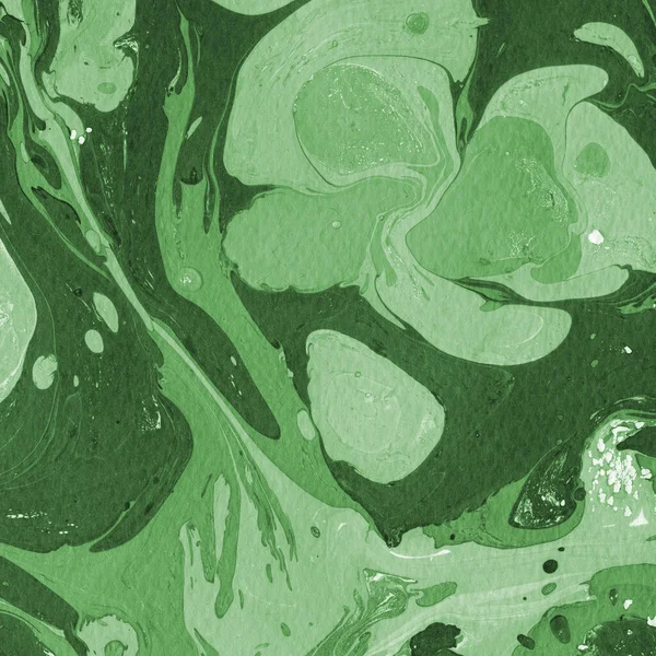 Beyaz suluboya arka planda renkli mermer mürekkep kağıdı dokusu. Kaotik soyut organik tasarım. Banyo bombası dalgaları.