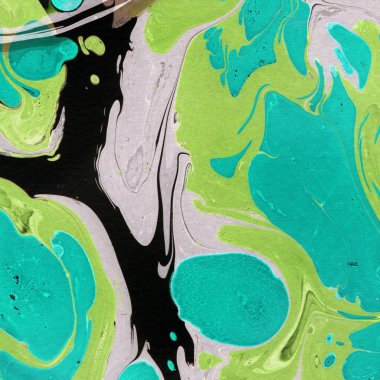 Beyaz suluboya arka planda renkli mermer mürekkep kağıdı dokusu. Kaotik soyut organik tasarım. Banyo bombası dalgaları.