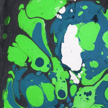 Beyaz suluboya arka planda renkli mermer mürekkep kağıdı dokusu. Kaotik soyut organik tasarım. Banyo bombası dalgaları.