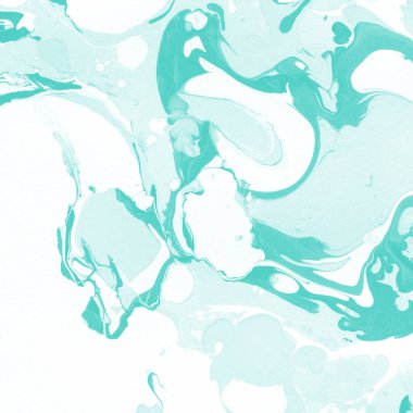 Beyaz suluboya arka planda renkli mermer mürekkep kağıdı dokusu. Kaotik soyut organik tasarım. Banyo bombası dalgaları.