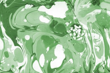 Sulu boya kağıdında yeşil mermer mürekkep dokusu. Mermer taş resim.