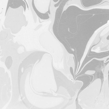 Gümüş rengi gri mermer arka planda boya lekeleri