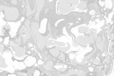 Gümüş rengi gri mermer arka planda boya lekeleri