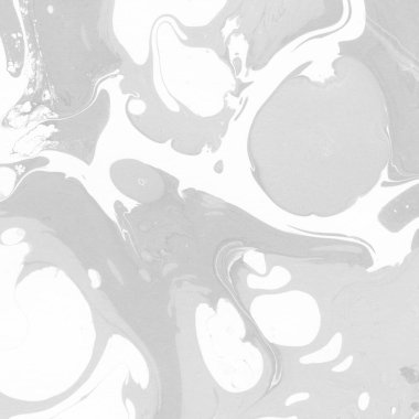 Gümüş rengi gri mermer arka planda boya lekeleri