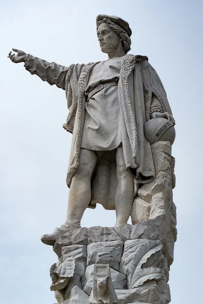 Christopher columbus statyn i Italien — Stockfoto