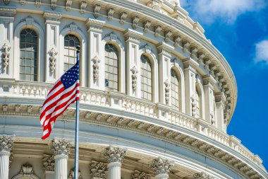 Washington Dc Capitol bulutlu gökyüzü üzerinde